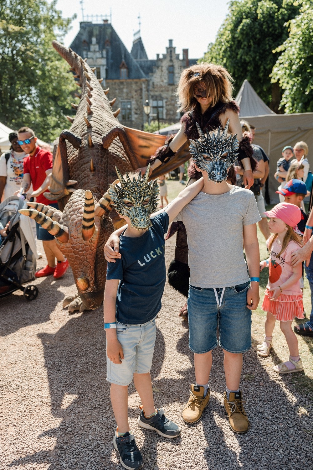 Dragonia festival médiéval fantastique Belgique Wallonie féérique dragon spectacle Ham-sur-Heure château évènement en famille