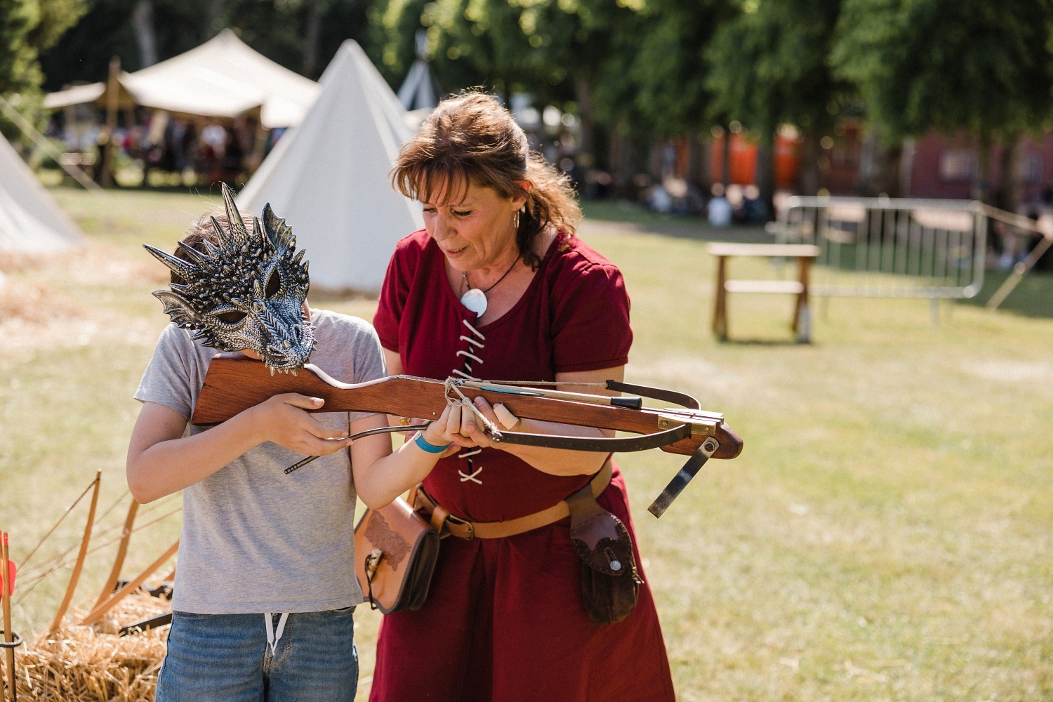 Dragonia festival médiéval fantastique Belgique Wallonie féérique dragon spectacle Ham-sur-Heure château évènement en famille