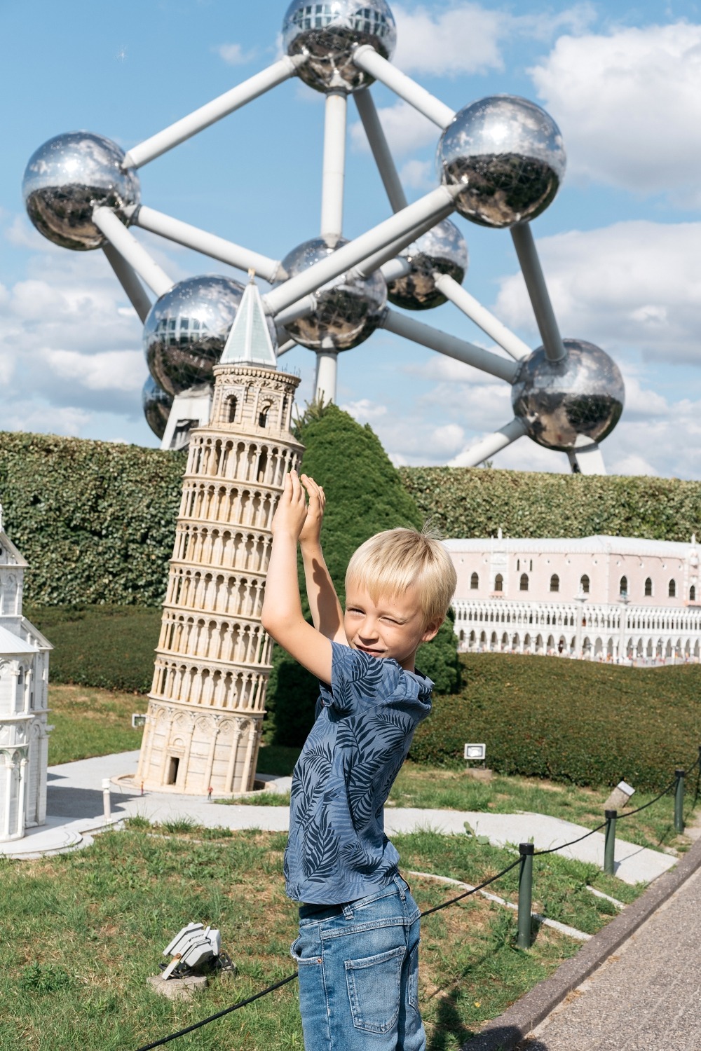 Mini-Europe parc thème miniature Europe Familial enfant géographie pays Atonium Heysel Bruxelles Brupark excursion en famille 