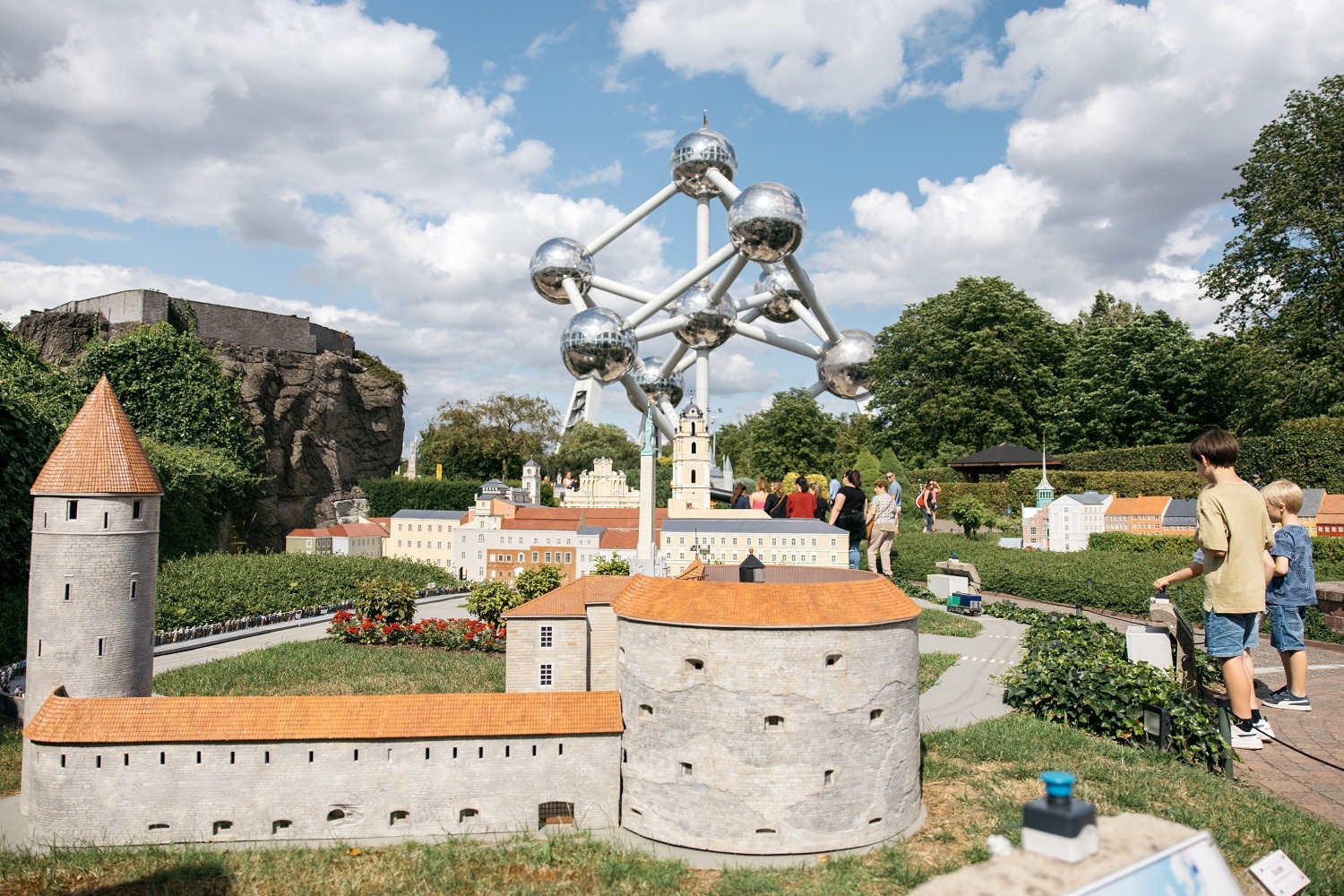 Mini-Europe parc thème miniature Europe Familial enfant géographie pays Atonium Heysel Bruxelles Brupark excursion en famille 