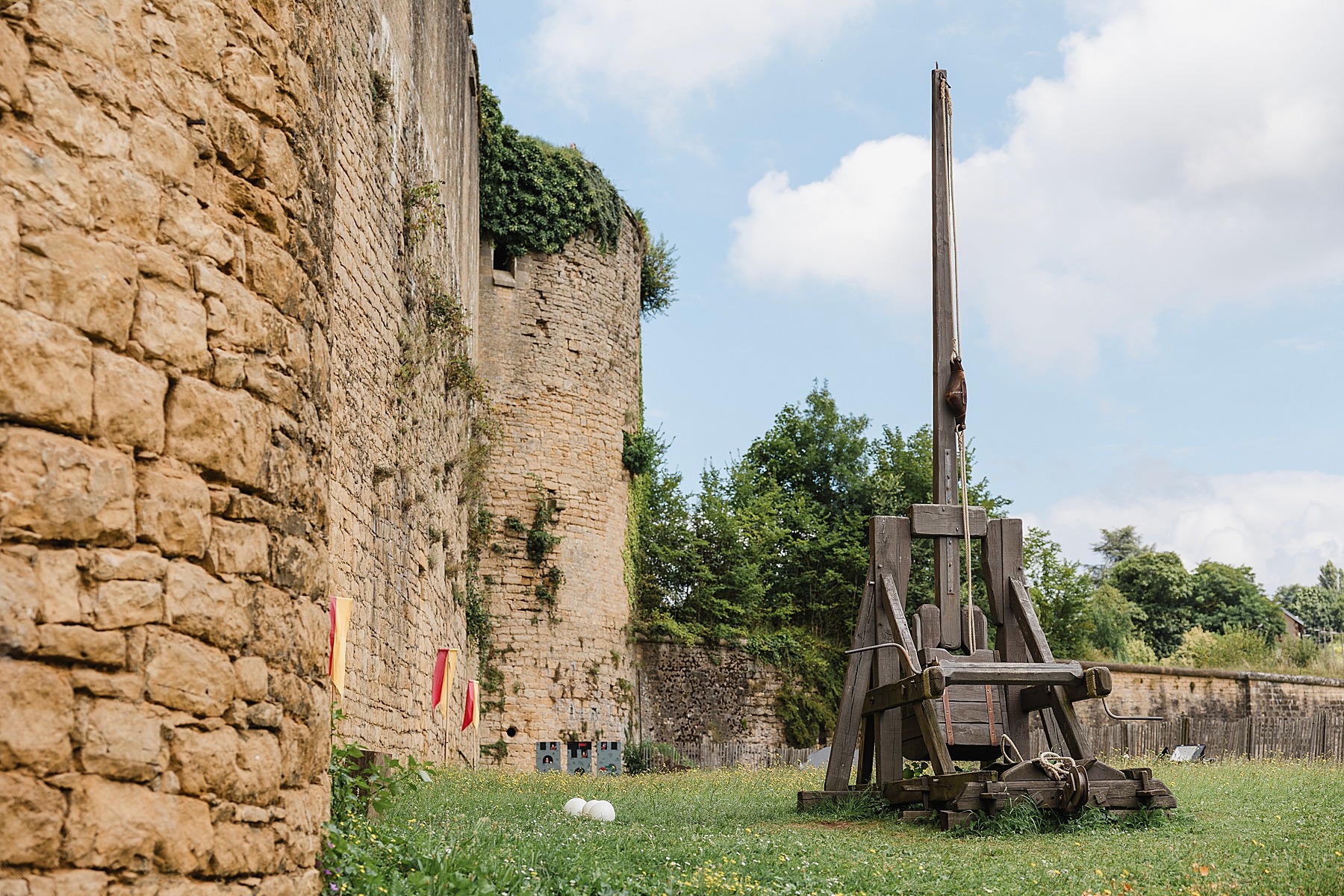 Chateau fort Sedan France médiéval famille enfant spectacle