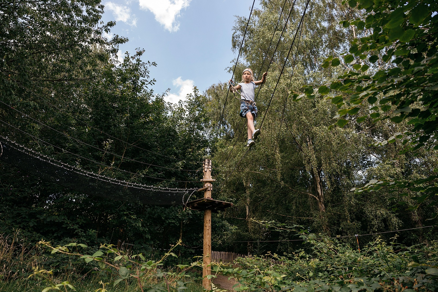 Sortilège betovering bruxelles accrobranche forêt aventure famille nature médiéval jeu de piste belgique 