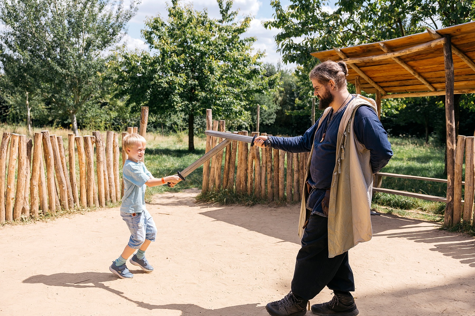 Sortilège betovering bruxelles accrobranche forêt aventure famille nature médiéval jeu de piste belgique 