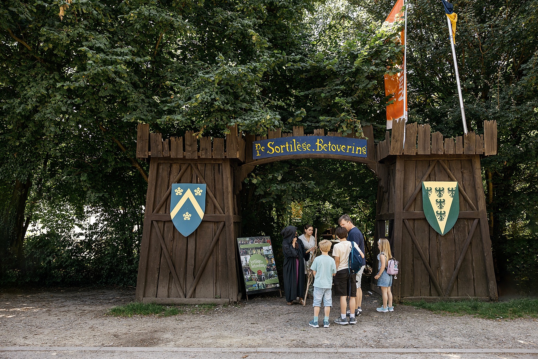 Sortilège betovering bruxelles accrobranche forêt aventure famille nature médiéval jeu de piste belgique 