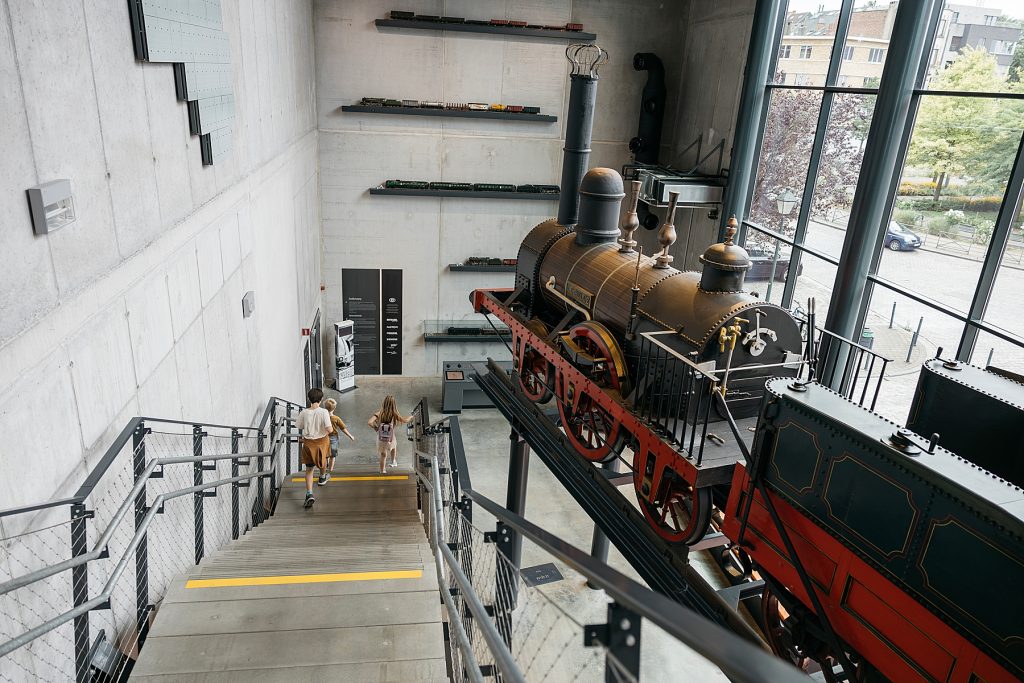 Train world musée du train gare Schaerbeek Bruxelles Belgique excursion famille enfant Docks 