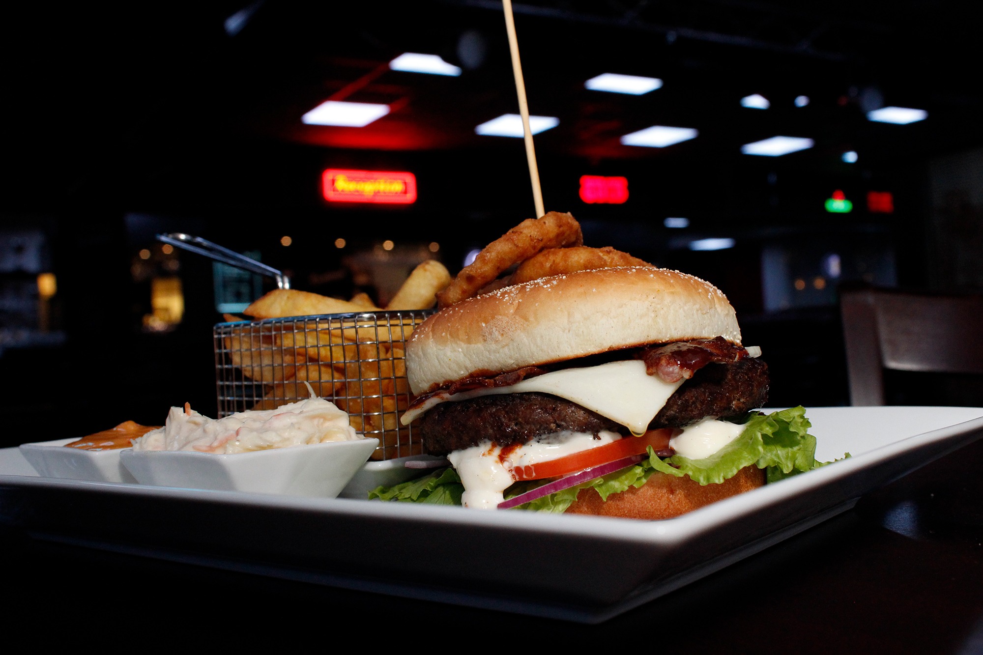 BURGER, BEER & BOWEL ERBJUDANDE