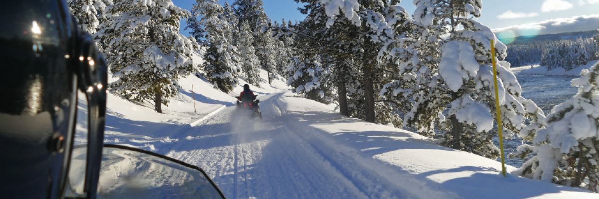 sneeuwscooter tocht