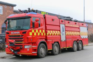 Specialtender 1, Scania med Rosenbauer opbygning, fotograferet på Aarhus havn. Foto: Henning Svensson