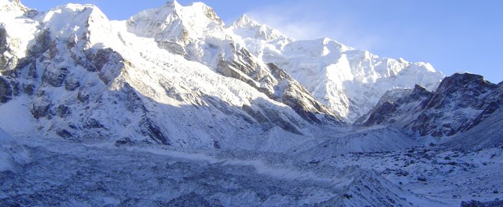 india-sikkim-goecha-kangchenjunga-sunrise