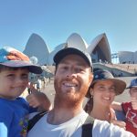 australia-sydney-family-selfie