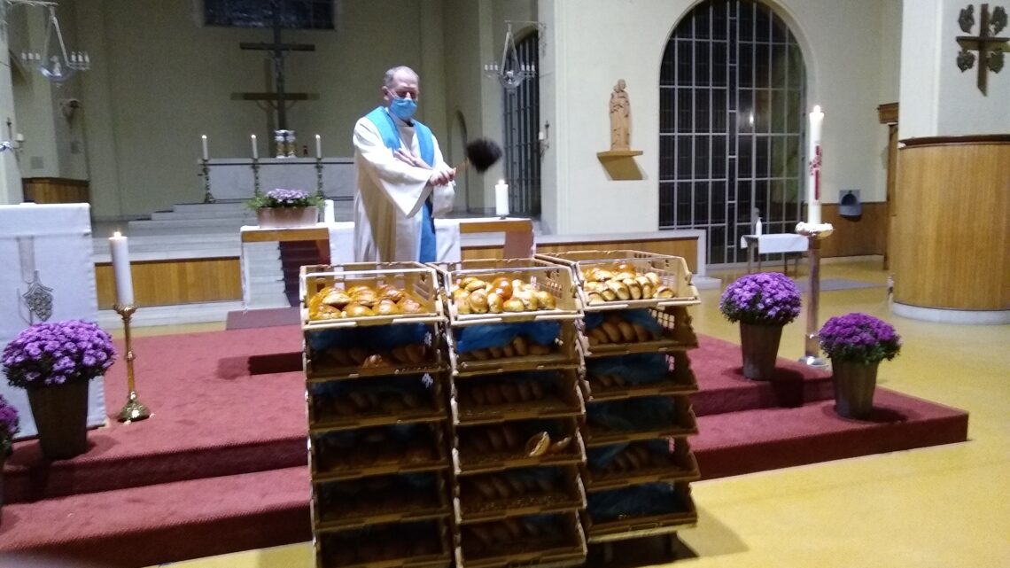 Wijding St.-Hubertusbrood in St.-Jozefskerk