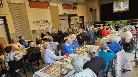 Solidariteitsmaal in zaal Cappelrie