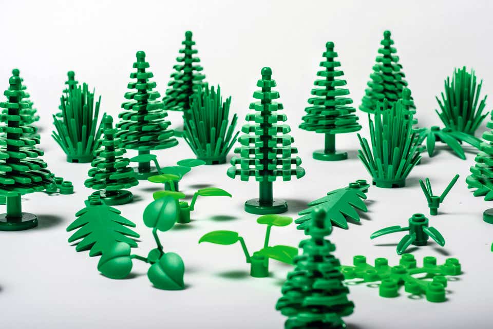 Pressemelding: LEGO Group er fortsatt forpliktet til å lage LEGO® klosser av bærekraftige materialer