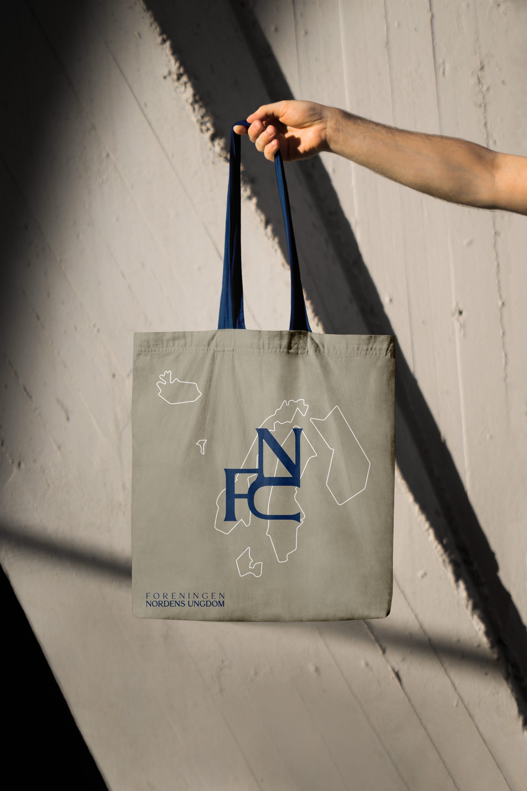 Tote_Bag_Mockup_3_4