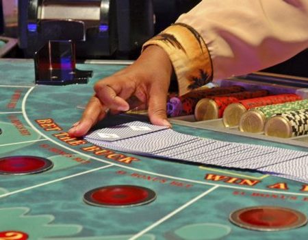 How To Play Casino Table Games?