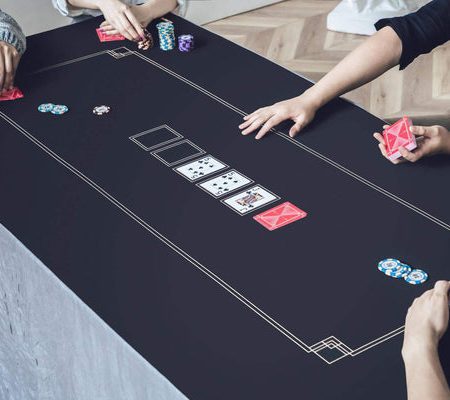 How To Set Up A Home Poker Game?