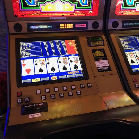 How To Play Video Poker Slot Machines?