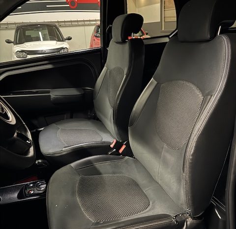 VERKOCHT Microcar MGO Dci Brommobiel•Carplay•Camera•Stil• vol