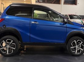 VERKOCHT Aixam Crossover Premium Brommobiel • 2020•7346 km• Carplay •