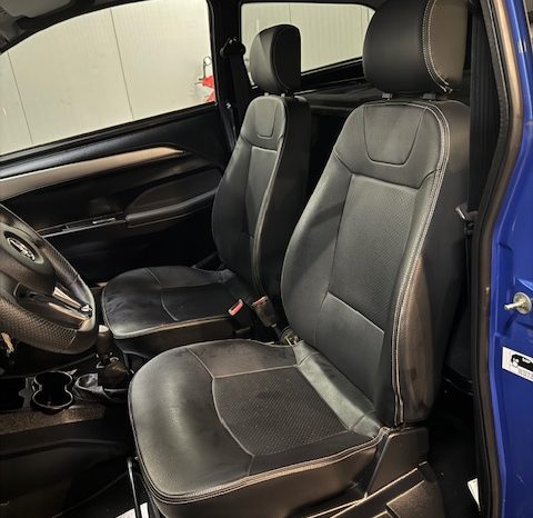 VERKOCHT Aixam Crossover Premium Brommobiel • 2020•7346 km• Carplay • vol