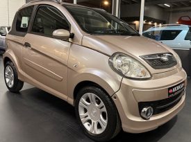 VERKOCHT Microcar Mgo Cream Brommobiel • 24.351km• Betrouwbaar • Ruim