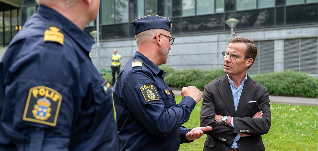 Sverige blir nu tryggare och friare – 14 nya lagar har trätt i kraft Sverige blir nu tryggare och friare – 14 nya lagar har trätt i kraft