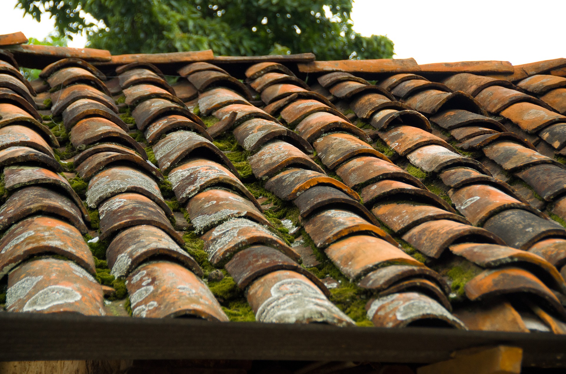 The Difference Between Reroofing And A New Roof