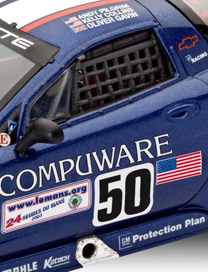 REV07069 Corvette C5-R Compuware Plastic Kit
