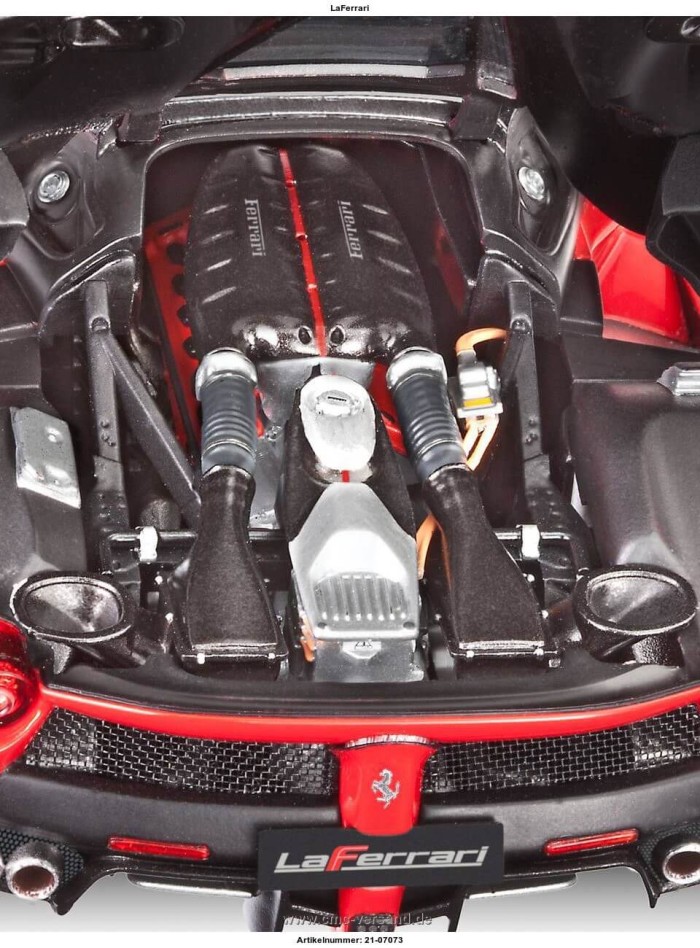 REV07073 LaFerrari Plastic Kit