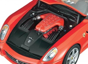 REV07090 Ferrari SA Aperta Plastic Kit