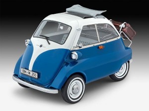 REV07030 BMW Isetta 250 Plastic Kit