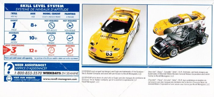 REVUS85-2354 Corvette C5-R  Le Mans 2000 Plastic Kit