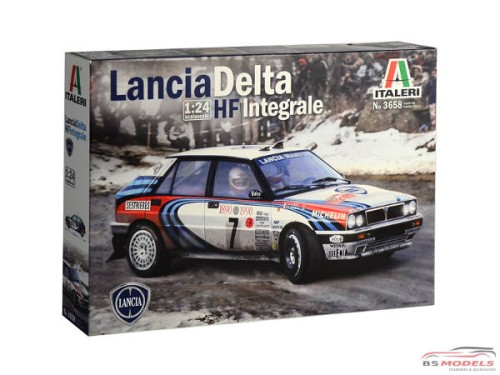 ITA3658 Lancia HF Integrale Plastic Kit