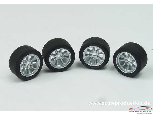 SPRF24067 15" Minilite wheels + tires (tread) Multimedia Accessoires