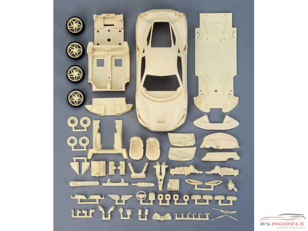 AM020032 Ferrari F8 Tributo Multimedia Kit
