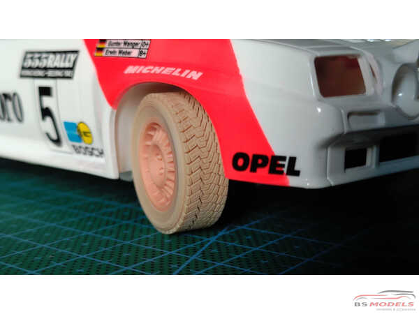 LBTK07 Opel Manta 400 Gr B Rally Speedline Gravel wheels + Tyres Resin Accessoires