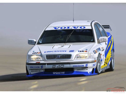 PN24034 Volvo S40 1997 BTCC Brands Hatch winner Plastic Kit