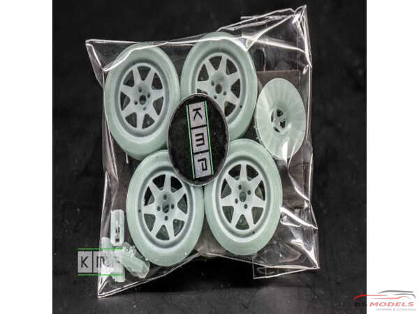 KMPTK24214 Ford Sierra 4x4 Cosworth 17 inch Tecnomagnesio Resin Accessoires