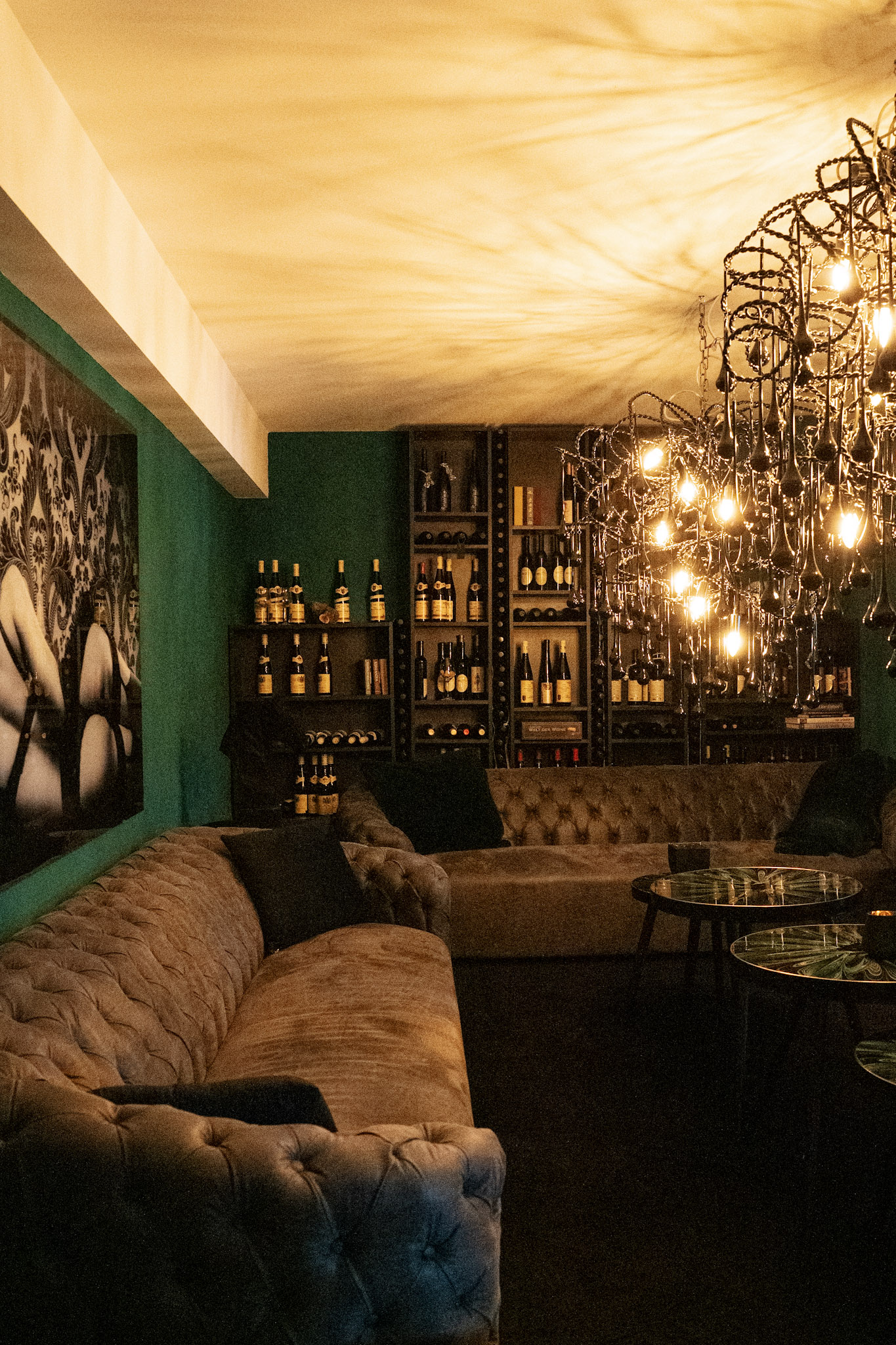 Dark Room, gemütliche Lounge zum Weinprobieren