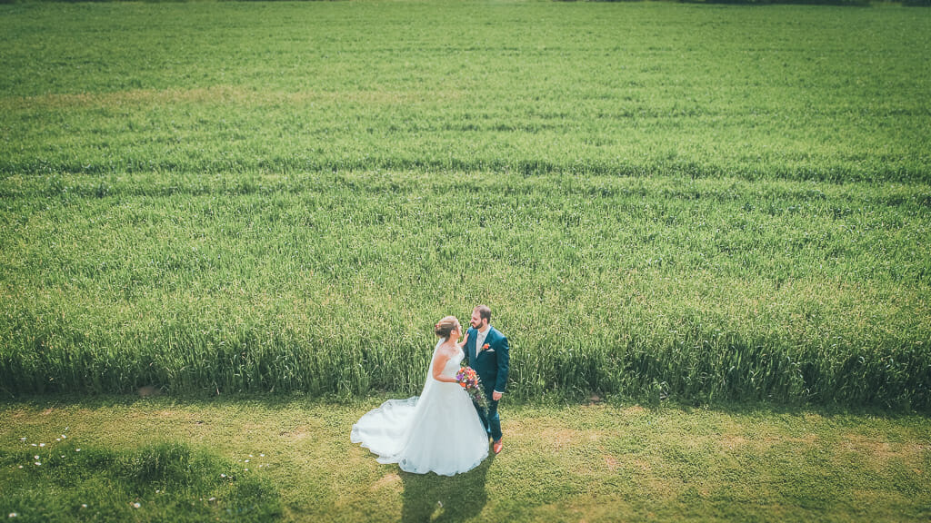 Hochzeitspaar, Brautpaar auf der Tanzfläche,Hochzeitsfotograf, Hochzeitsfotografie, Regensburg, Neunburg, Weiden, Schwandorf, Oberpfalz, München, Bayern