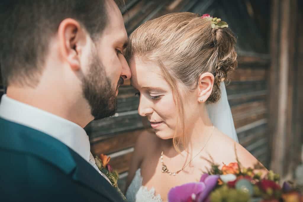 Hochzeitspaar, Brautpaar auf der Tanzfläche,Hochzeitsfotograf, Hochzeitsfotografie, Regensburg, Neunburg, Weiden, Schwandorf, Oberpfalz, München, Bayern