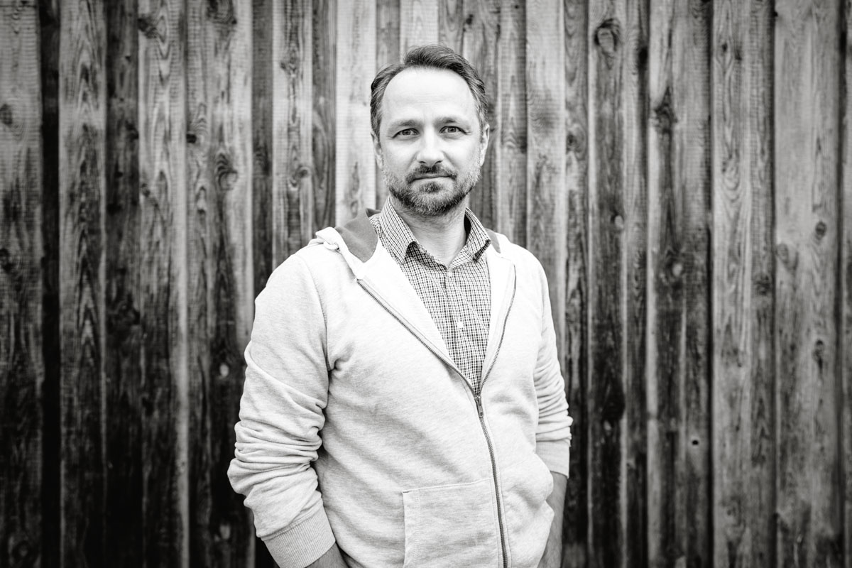 Bülent Birol – Hochzeitsfotograf aus Bayern Bülent Birol - Hochzeitsfotograf. Schwarz-Weiß-Bild