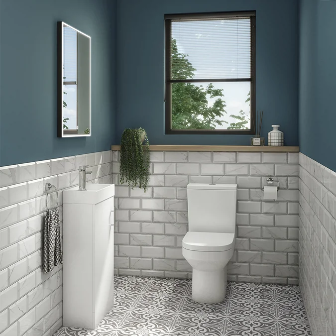Bathroom Suite Budget - 1700 x 700