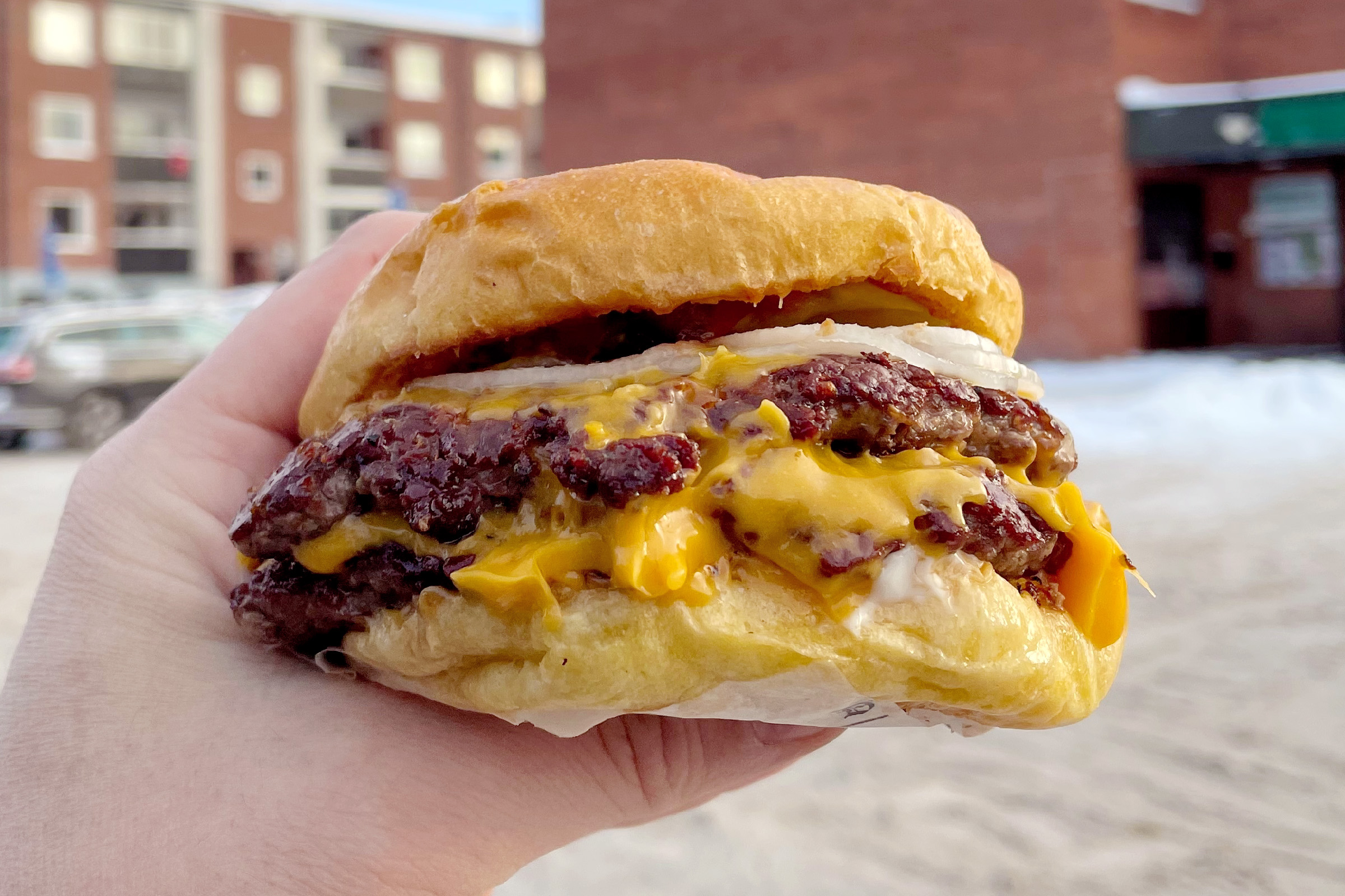 Foto: Dubbel South Cheese från Southside Burgers.