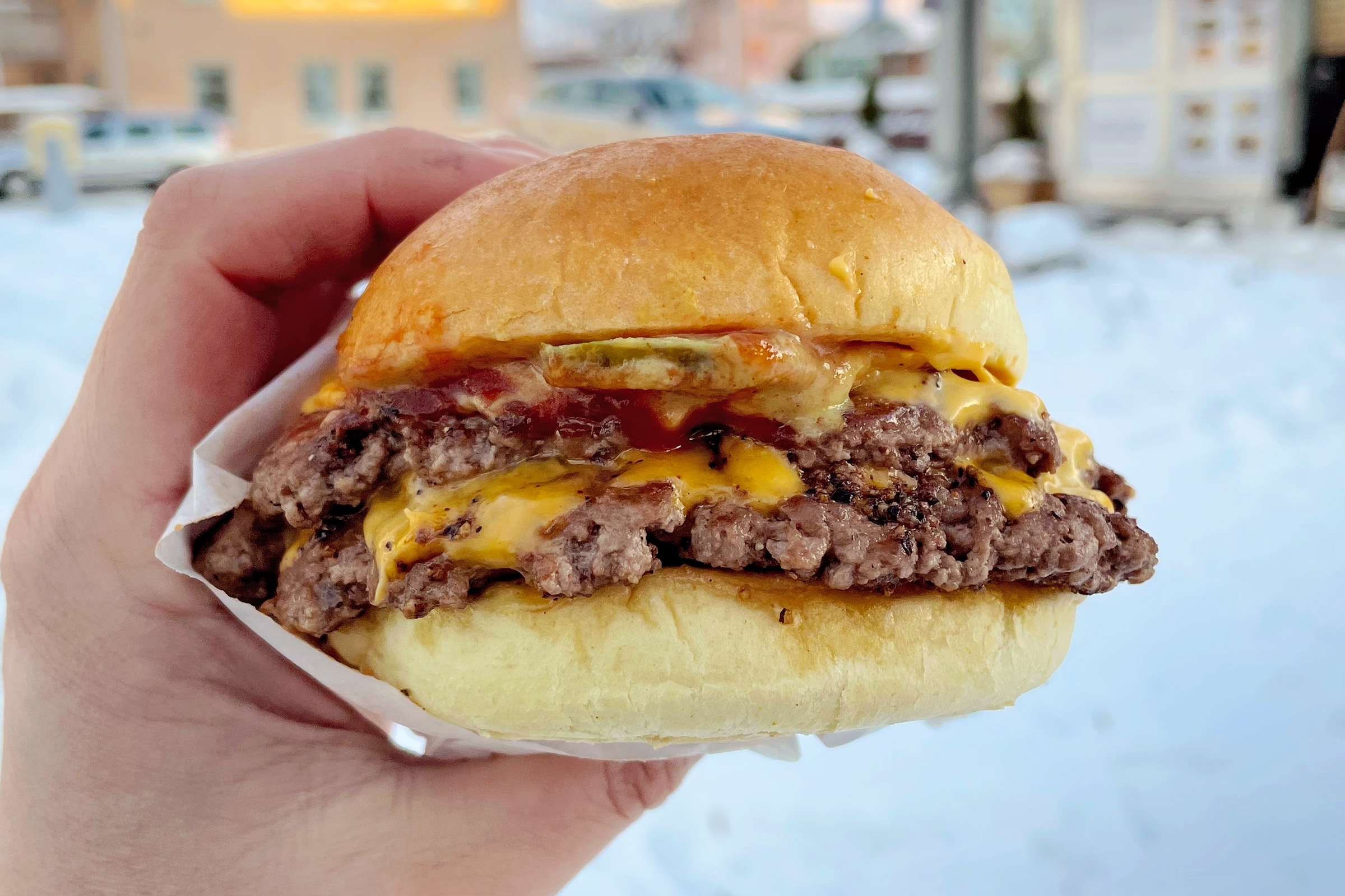 Foto: Dubbel Classic från Hashtag Burger.