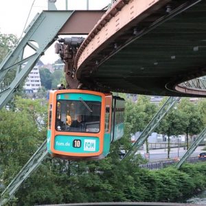 Schwebebahn