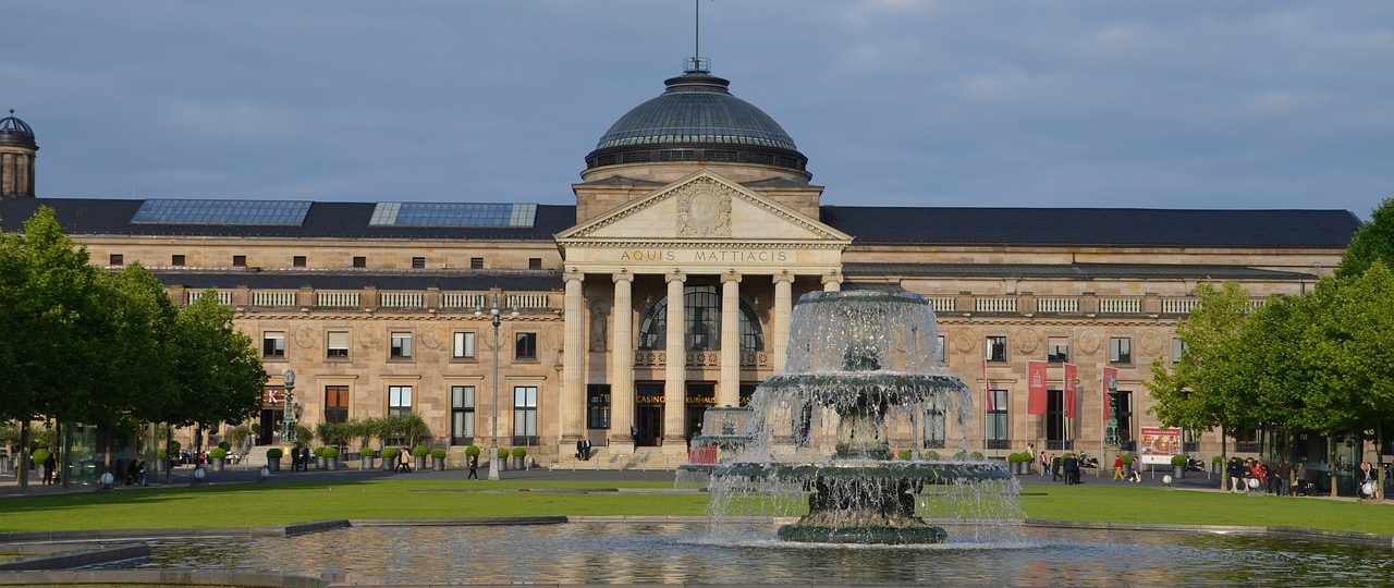 Bus-mieten-wiesbaden