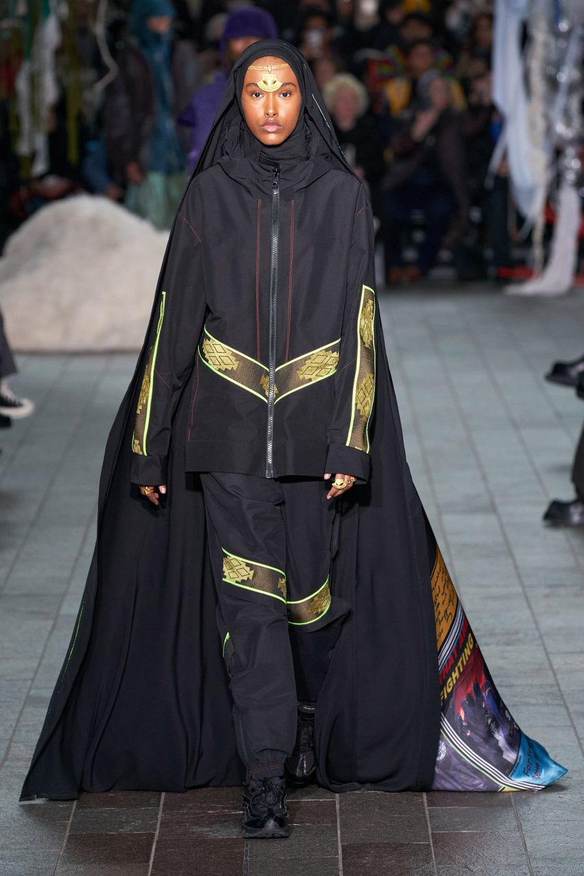 Model wearing Kazna Asker's collection on a runway