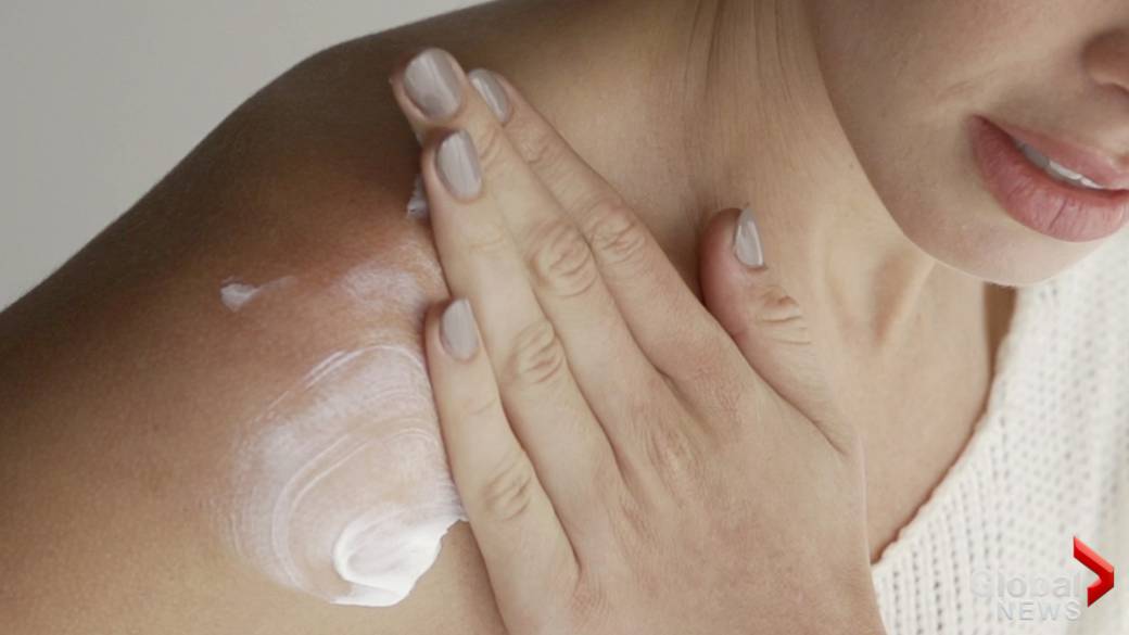 Click to play video: 'Check your moisturizer labels: they may be mislabelled as ‘fragrance-free’, ‘hypoallergenic’'