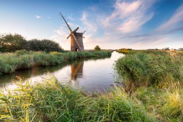 Holiday in the Norfolk Broads from £17pp a night this spring